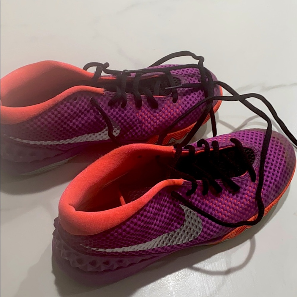 Nike 6 youth. Kobe